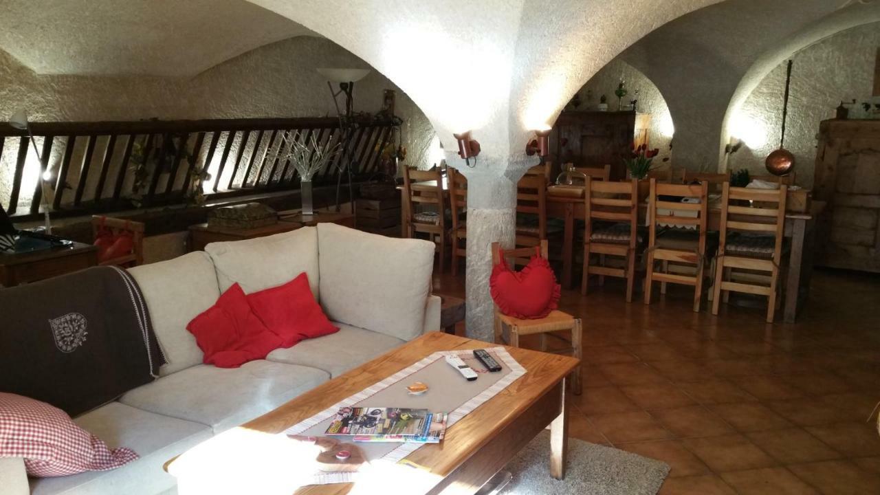 Chez Annie & Marcel Bed and Breakfast Le Monêtier-les-Bains Exteriör bild